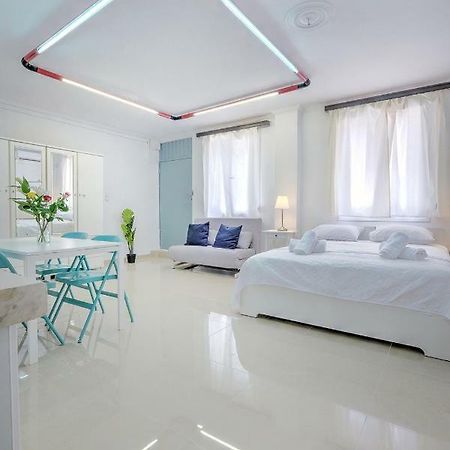 Апартаменти Studio Under Acropolis Афіни Екстер'єр фото